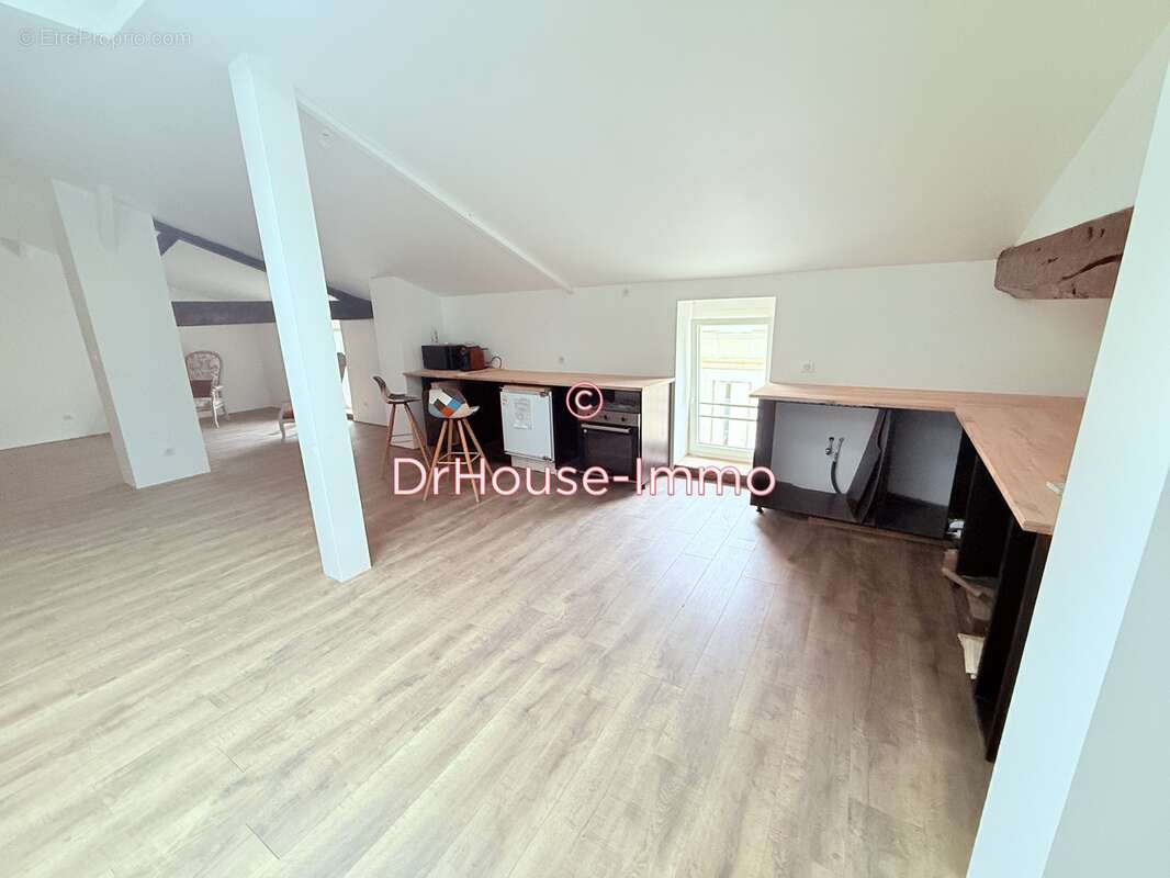 Appartement à VERTHEUIL