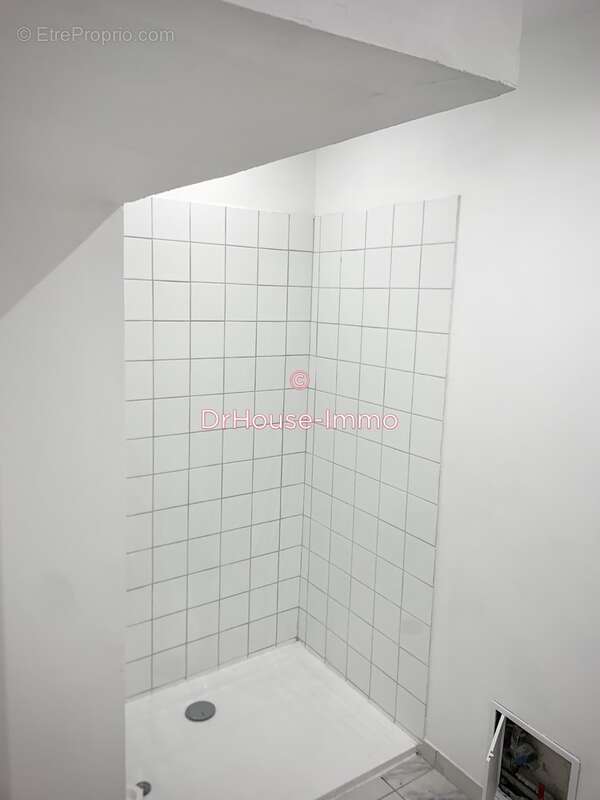 Commerce à MARSEILLE-3E