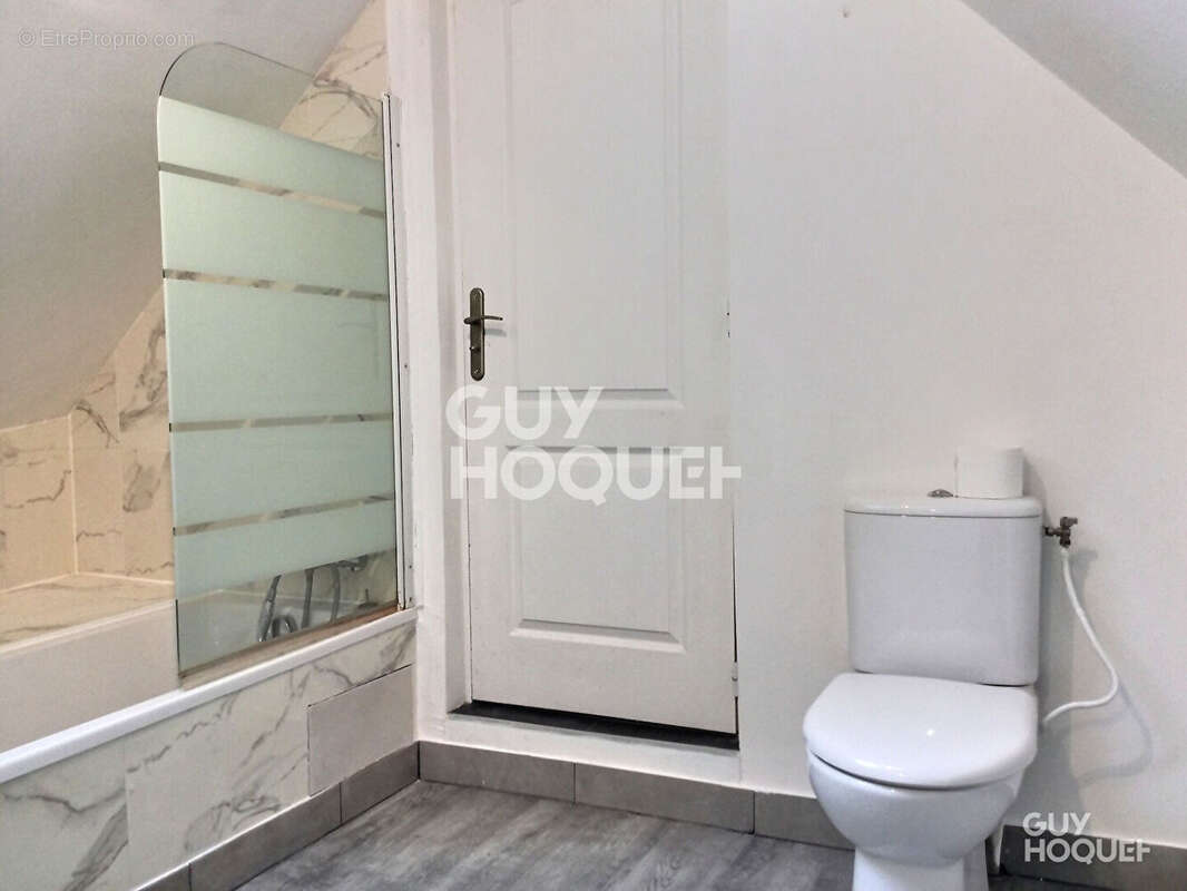 Maison à MEZIERES-SUR-SEINE