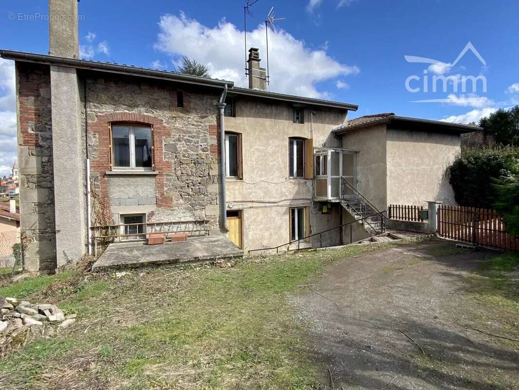 Maison à SAINT-HEAND