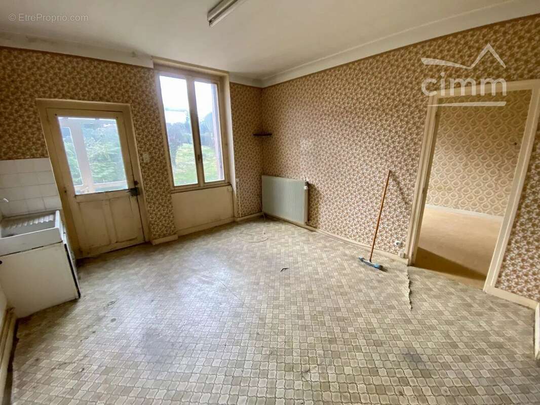 Maison à SAINT-HEAND