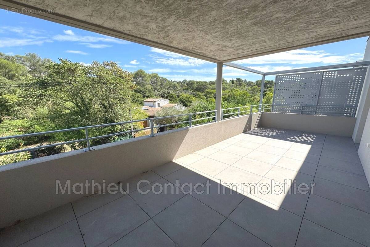 Appartement à NIMES