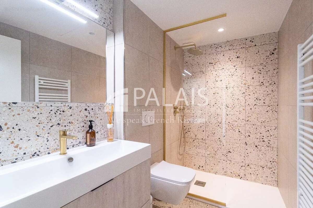 Appartement à BEAULIEU-SUR-MER