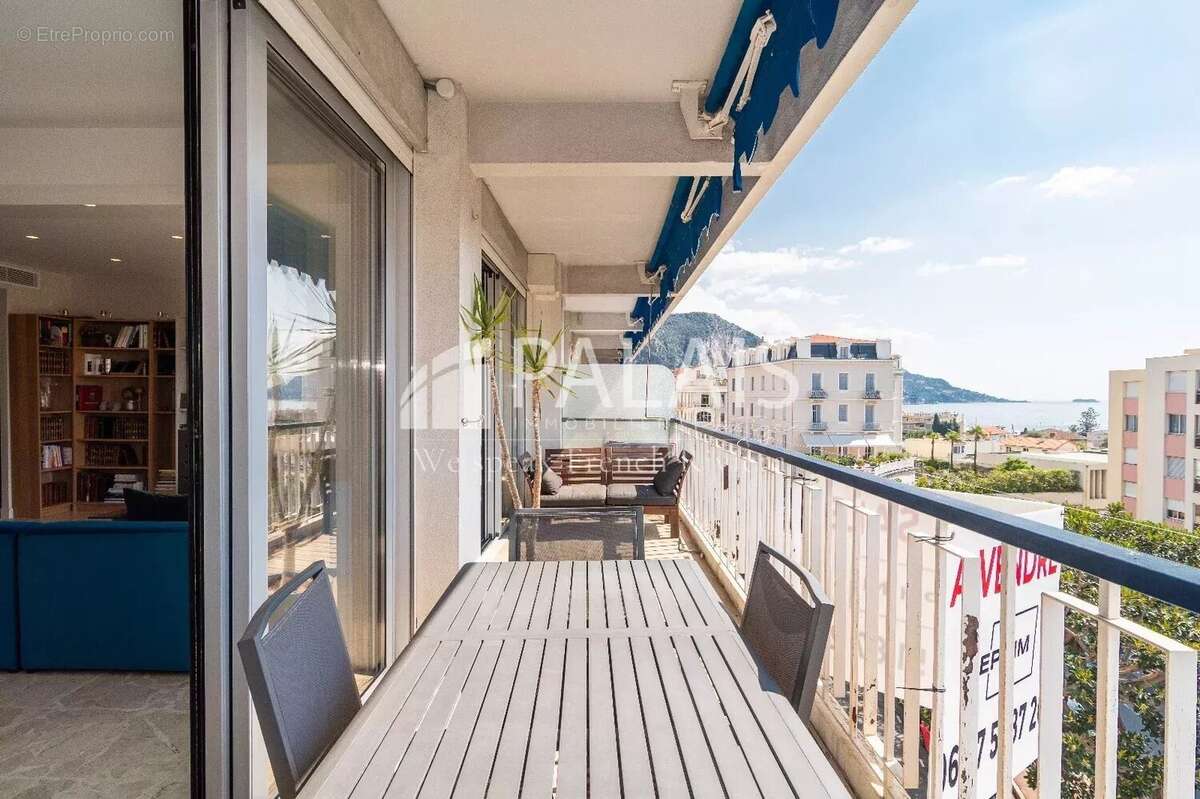 Appartement à BEAULIEU-SUR-MER