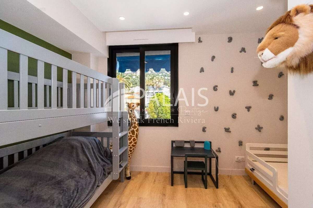 Appartement à BEAULIEU-SUR-MER