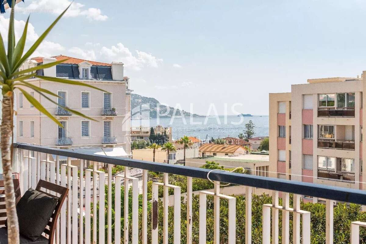 Appartement à BEAULIEU-SUR-MER