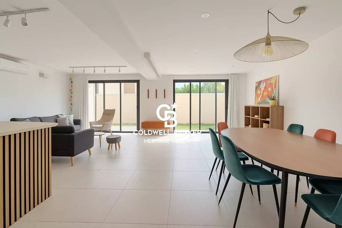 Appartement à CRAPONNE