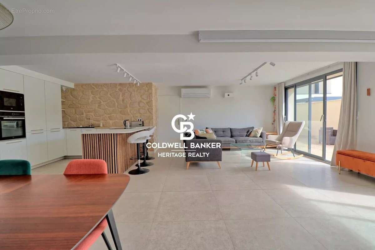 Appartement à CRAPONNE