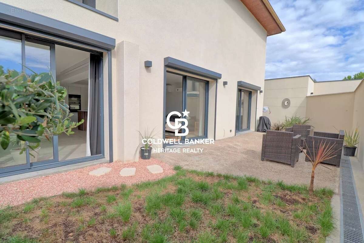 Appartement à CRAPONNE