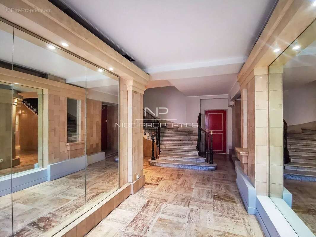 Appartement à NICE