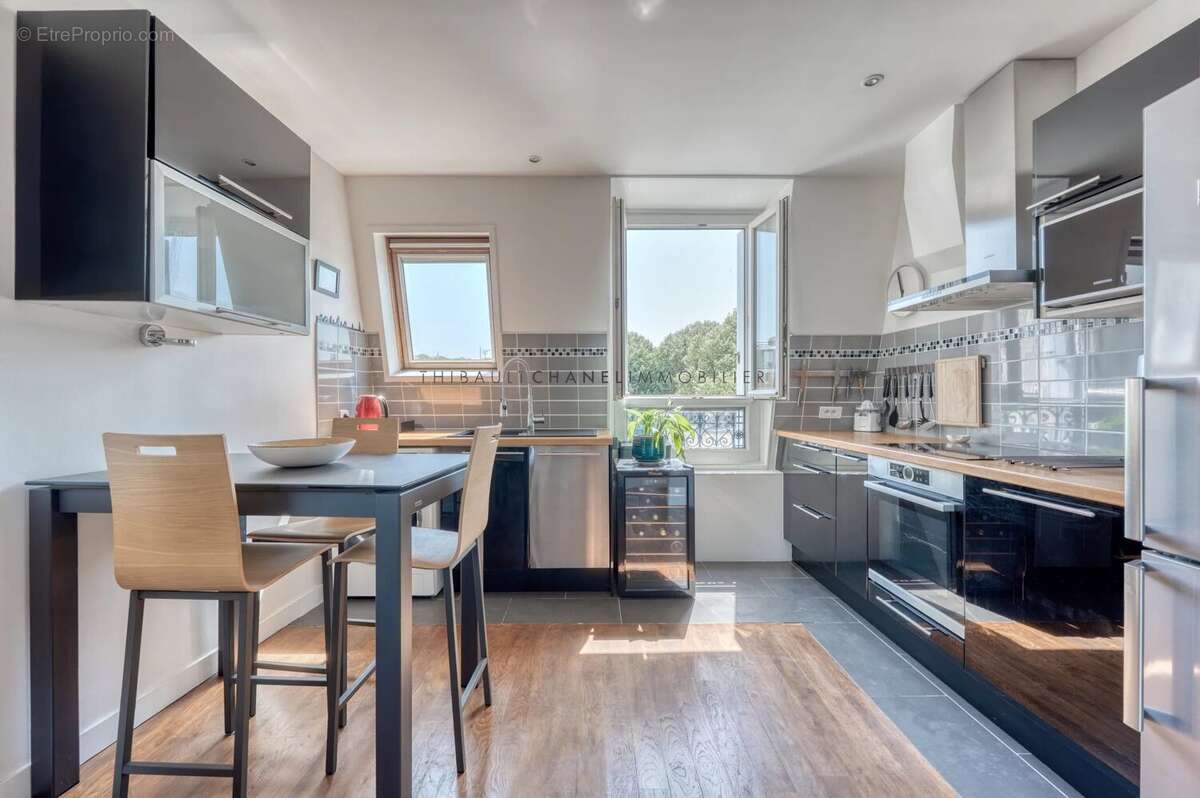 Appartement à PARIS-20E