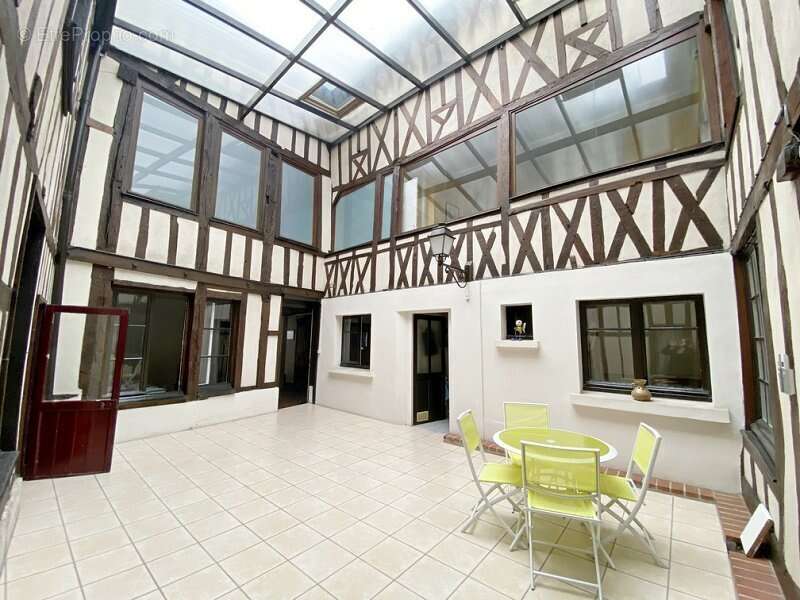 Maison à CHALONS-EN-CHAMPAGNE