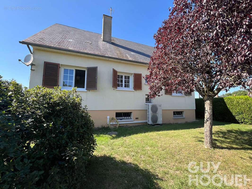 Maison à CONIE-MOLITARD