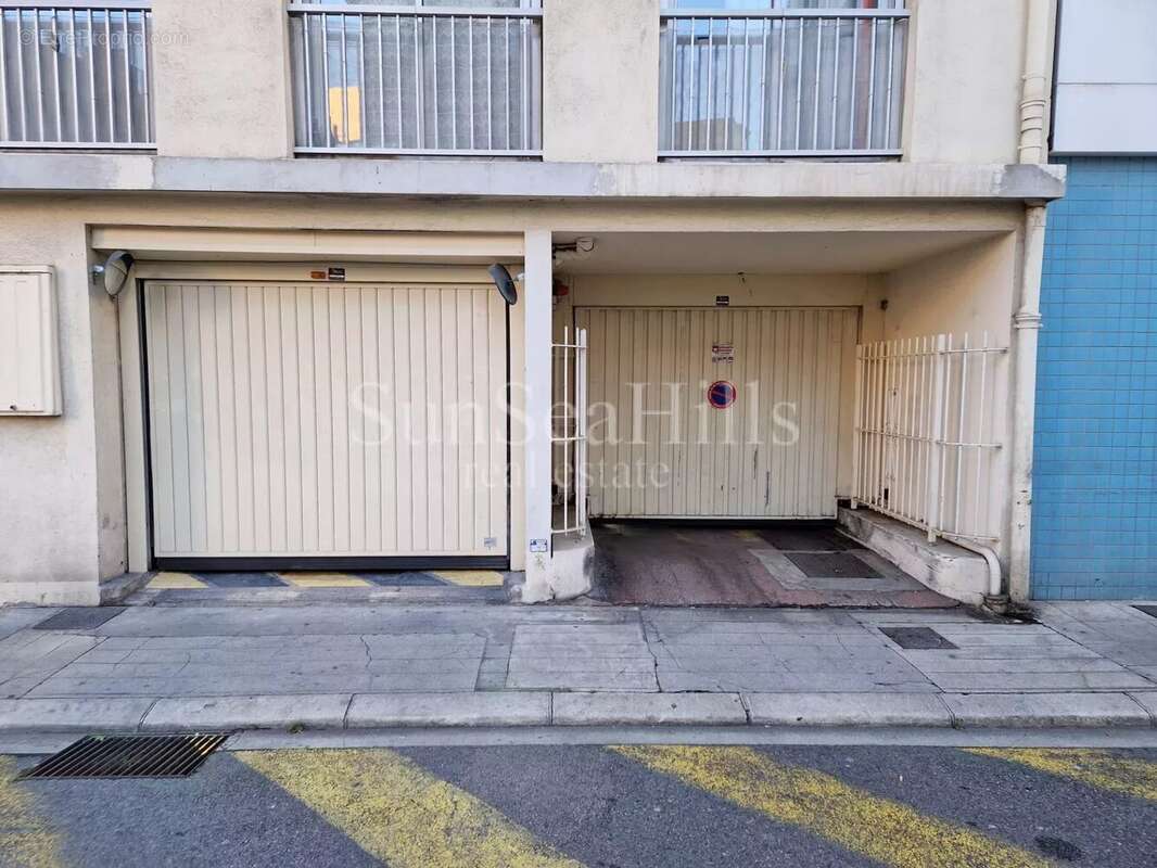 Parking à NICE