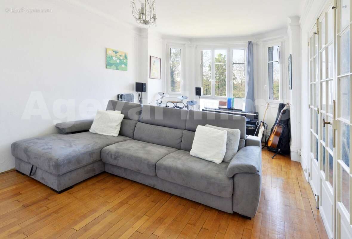 SPL_0463 - Maison à VILLENEUVE-SAINT-GEORGES