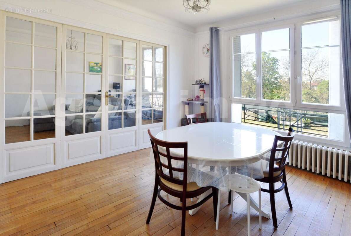 SPL_0469 - Maison à VILLENEUVE-SAINT-GEORGES