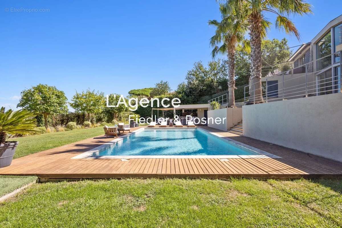 Maison à RAMATUELLE