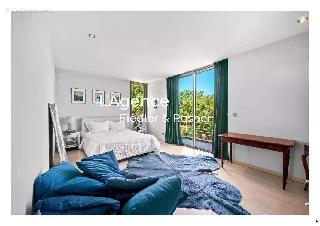 Maison à RAMATUELLE