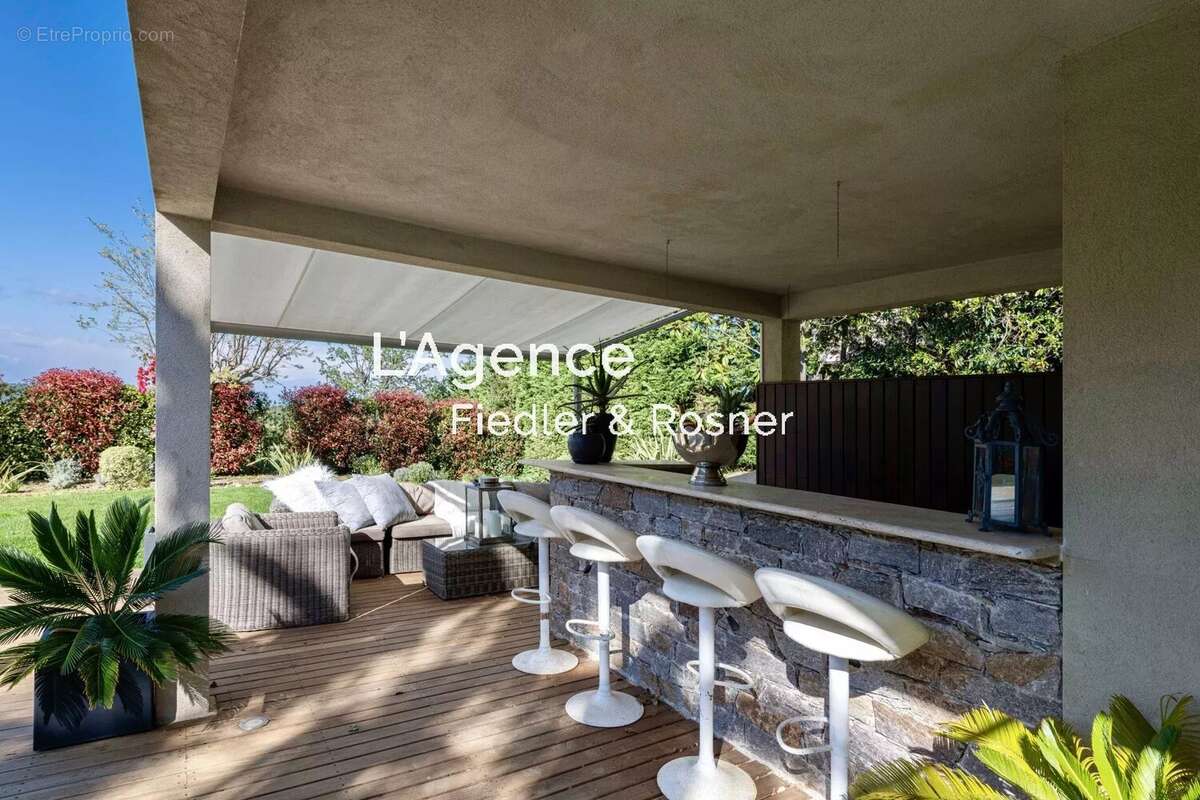 Maison à RAMATUELLE