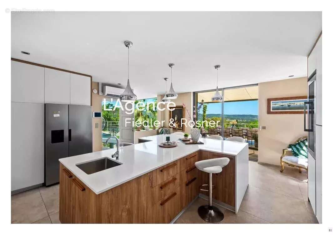 Maison à RAMATUELLE