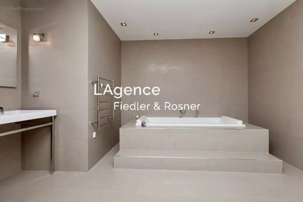 Maison à RAMATUELLE