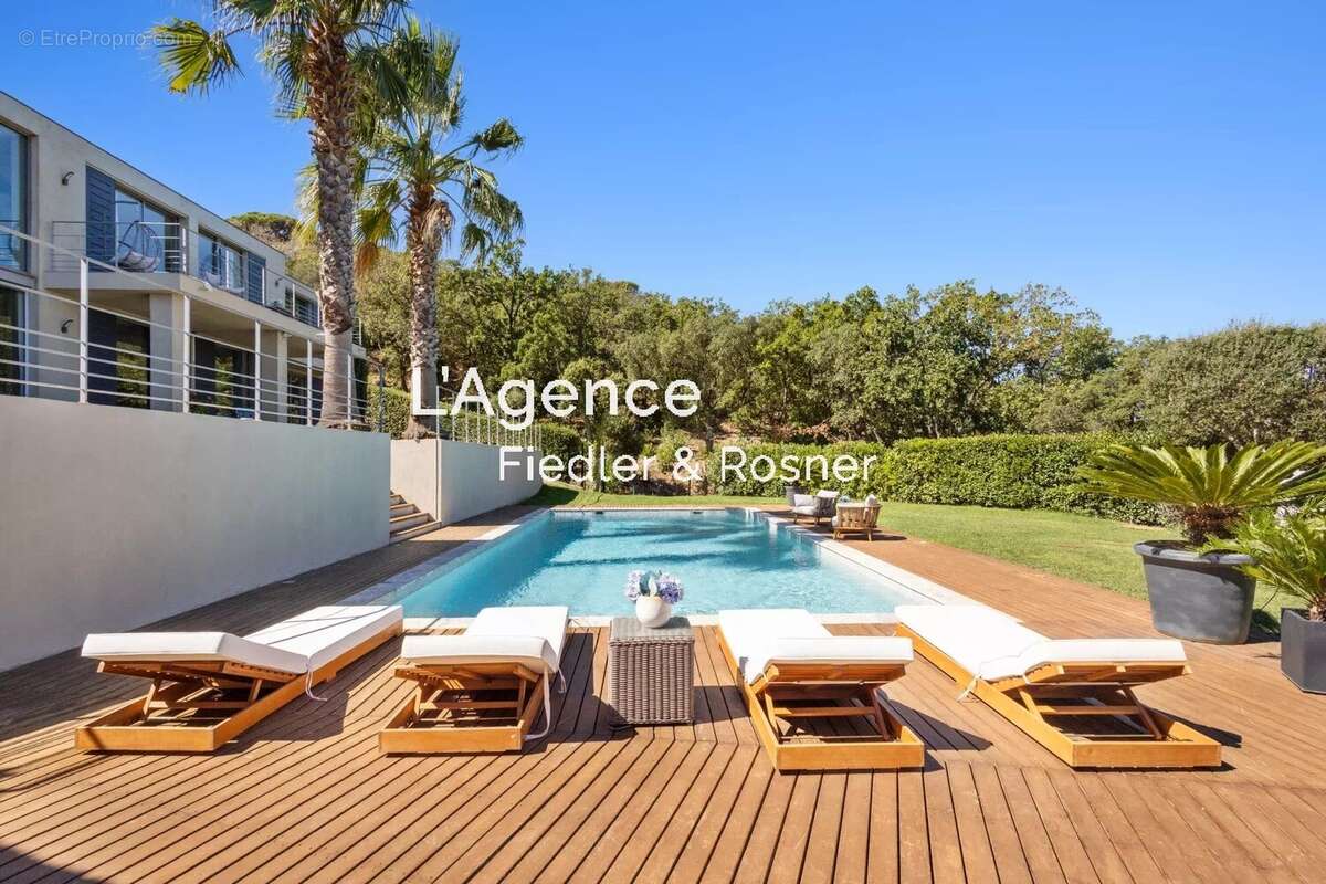 Maison à RAMATUELLE