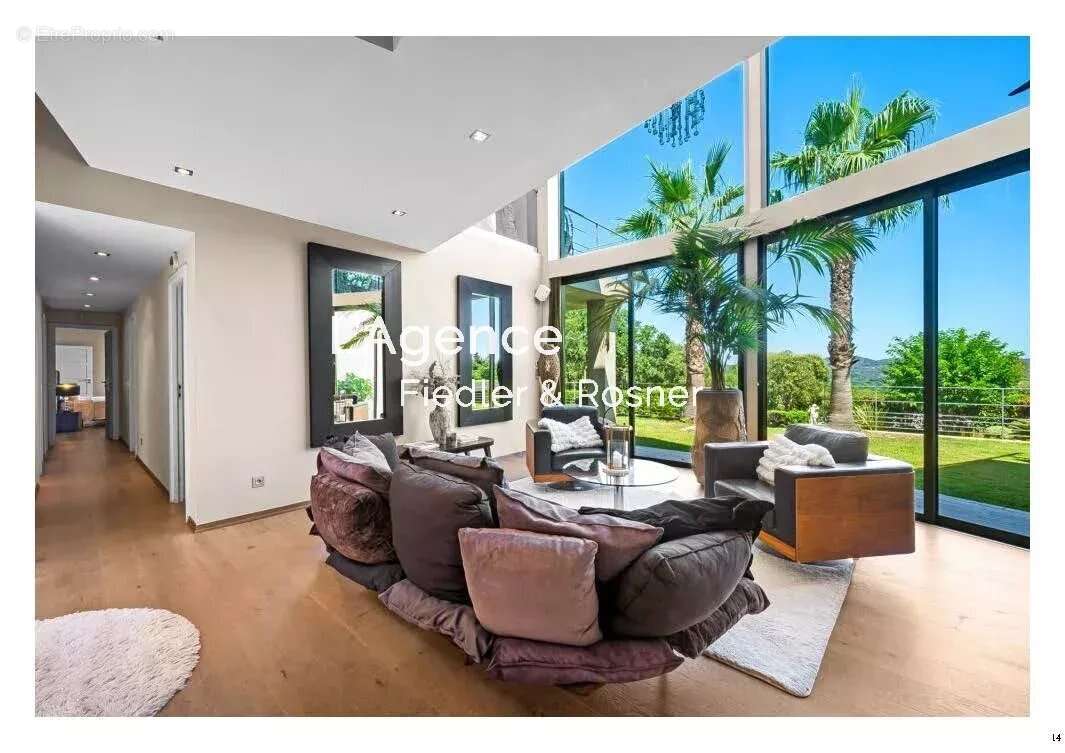 Maison à RAMATUELLE