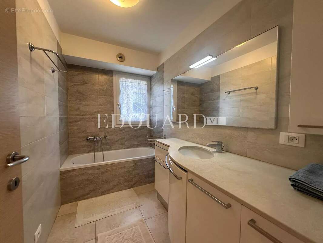 Appartement à MENTON