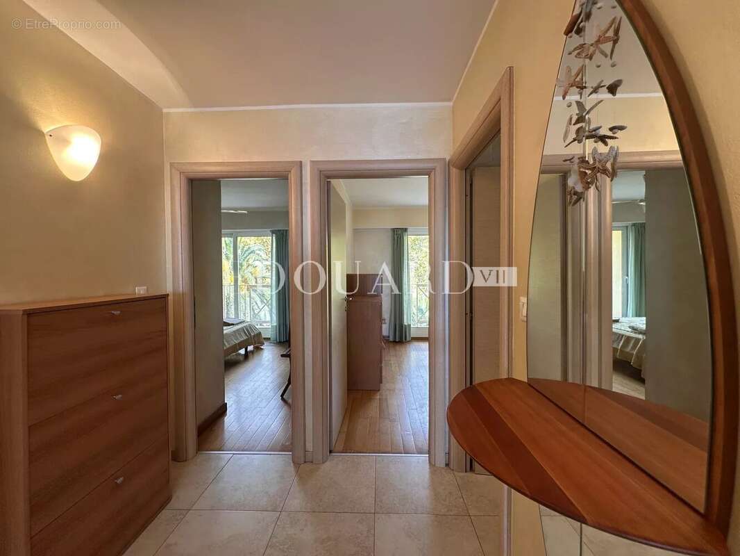 Appartement à MENTON