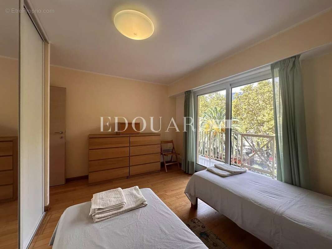 Appartement à MENTON