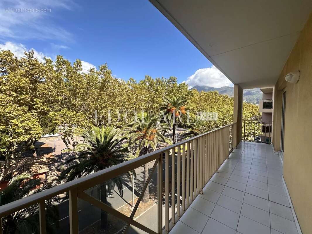 Appartement à MENTON