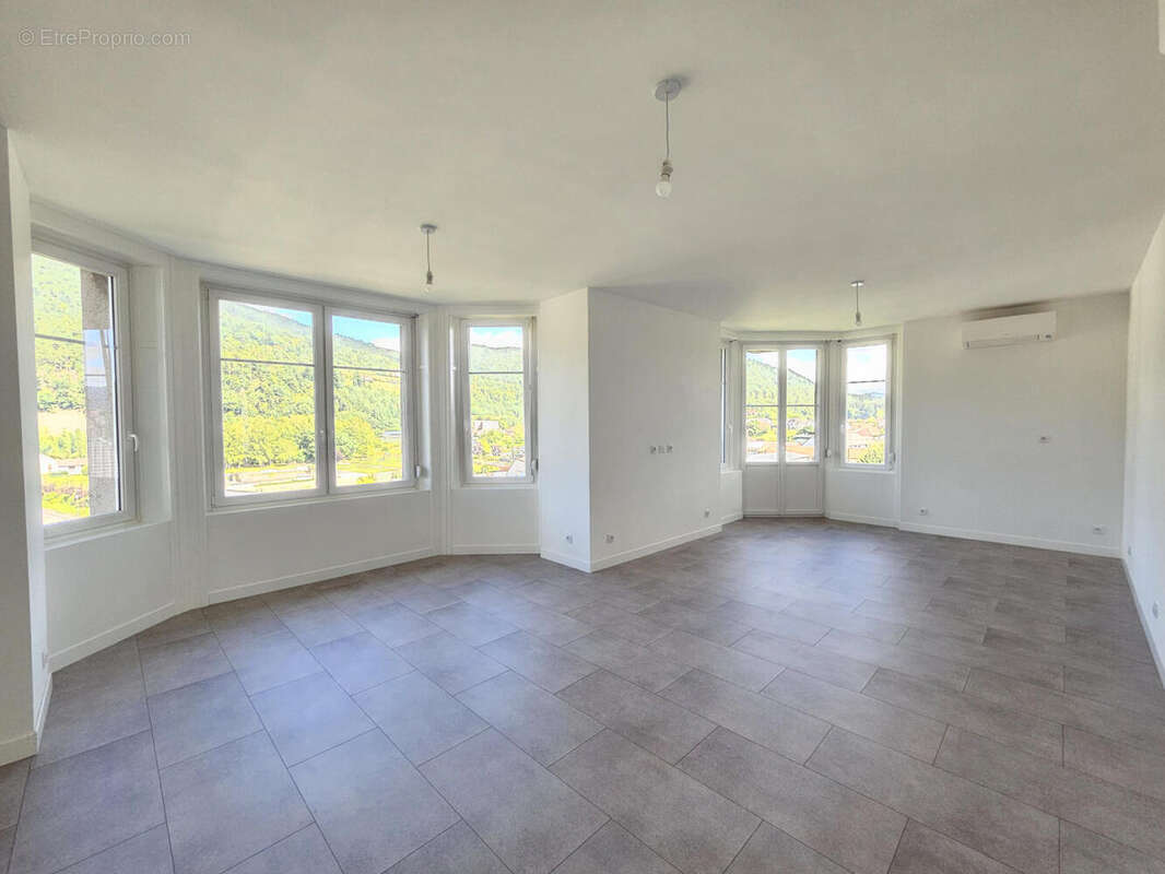 20250902_143529 - Appartement à SAINT-ETIENNE-LES-REMIREMONT