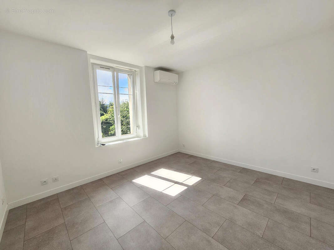 20250902_143721 - Appartement à SAINT-ETIENNE-LES-REMIREMONT