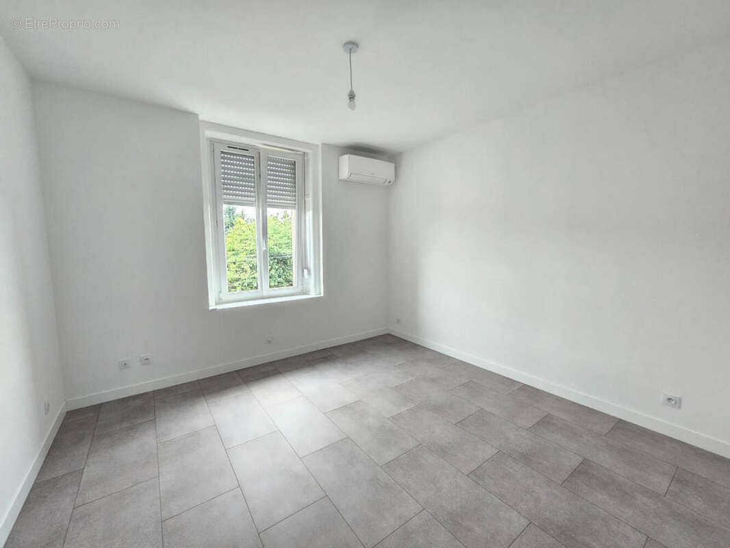 a5cf416d-738e-45cd-80eb-e1acc27f13b2 - Appartement à SAINT-ETIENNE-LES-REMIREMONT