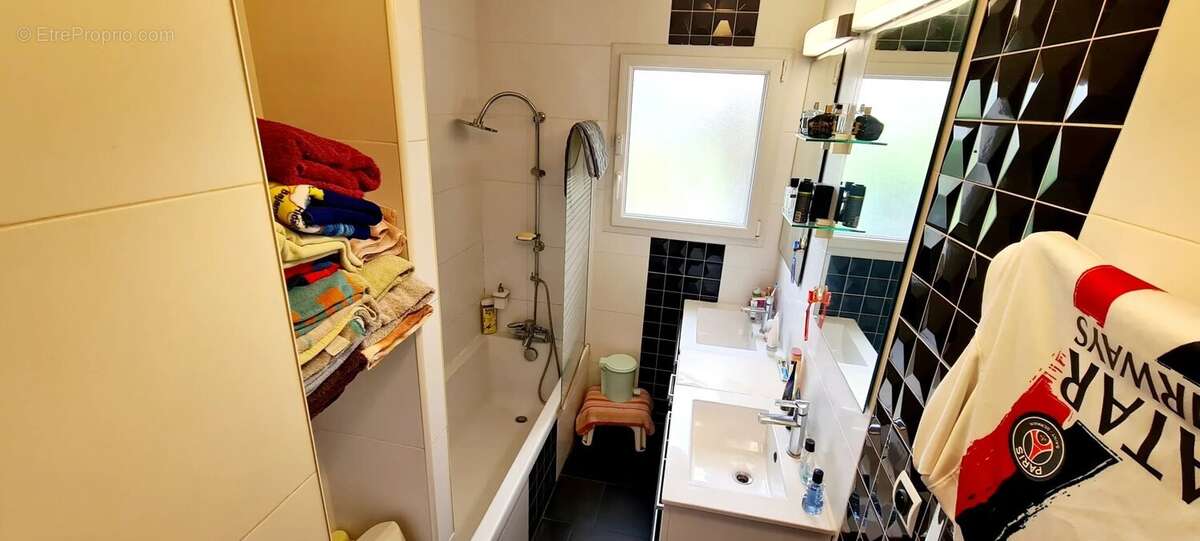 Maison à SAINT-JEAN-DE-VERGES