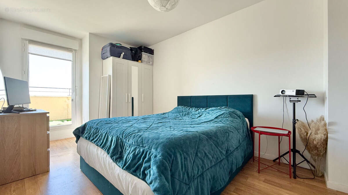 Appartement à CORBEIL-ESSONNES