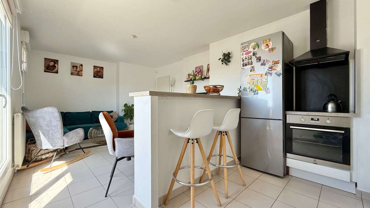 Appartement à CORBEIL-ESSONNES