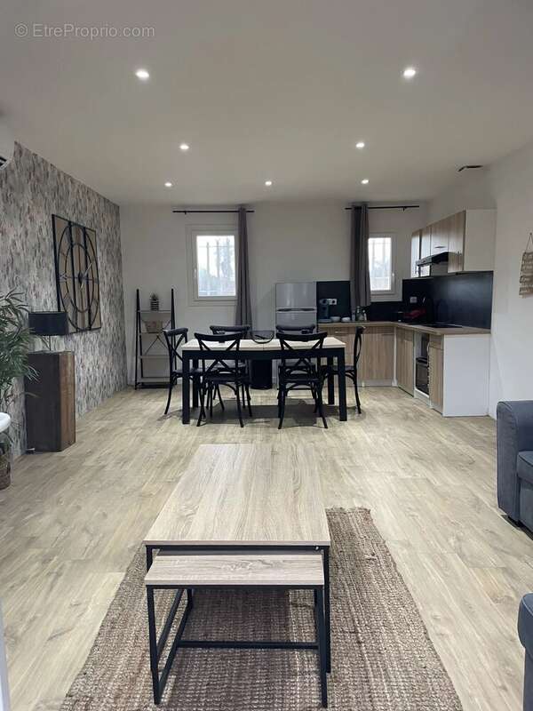 Appartement à SANTA-MARIA-POGGIO