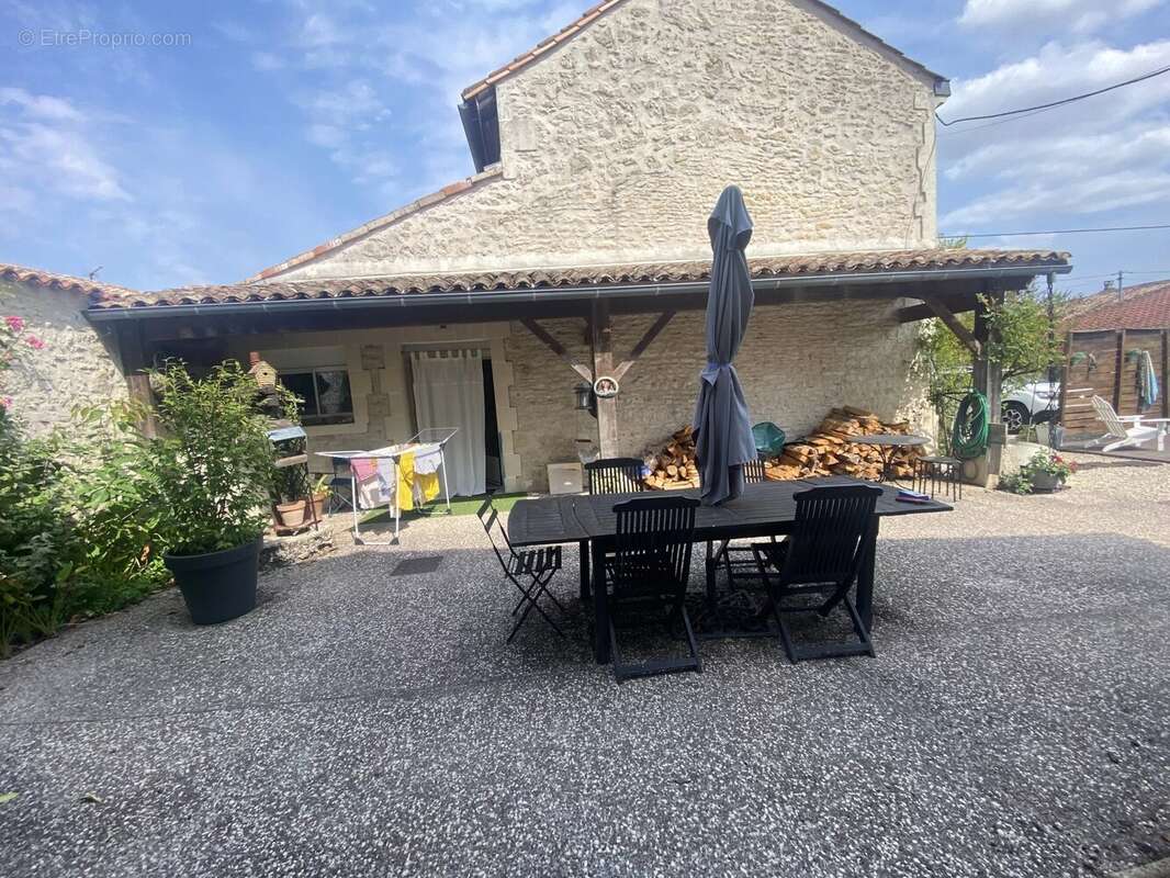 Maison à SAINT-AUBIN-DE-BLAYE