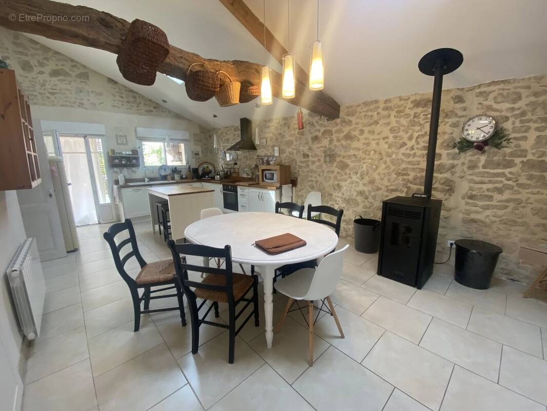 Maison à SAINT-AUBIN-DE-BLAYE