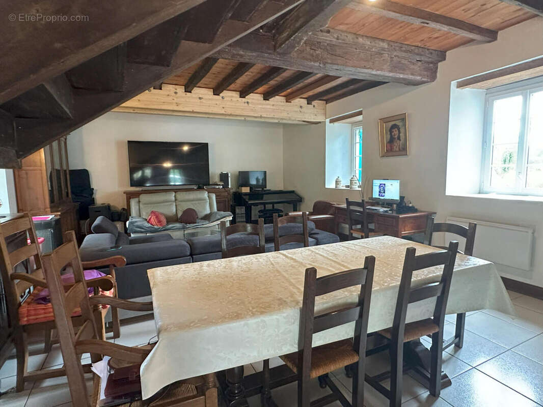 clp3179 - Maison à OLORON-SAINTE-MARIE