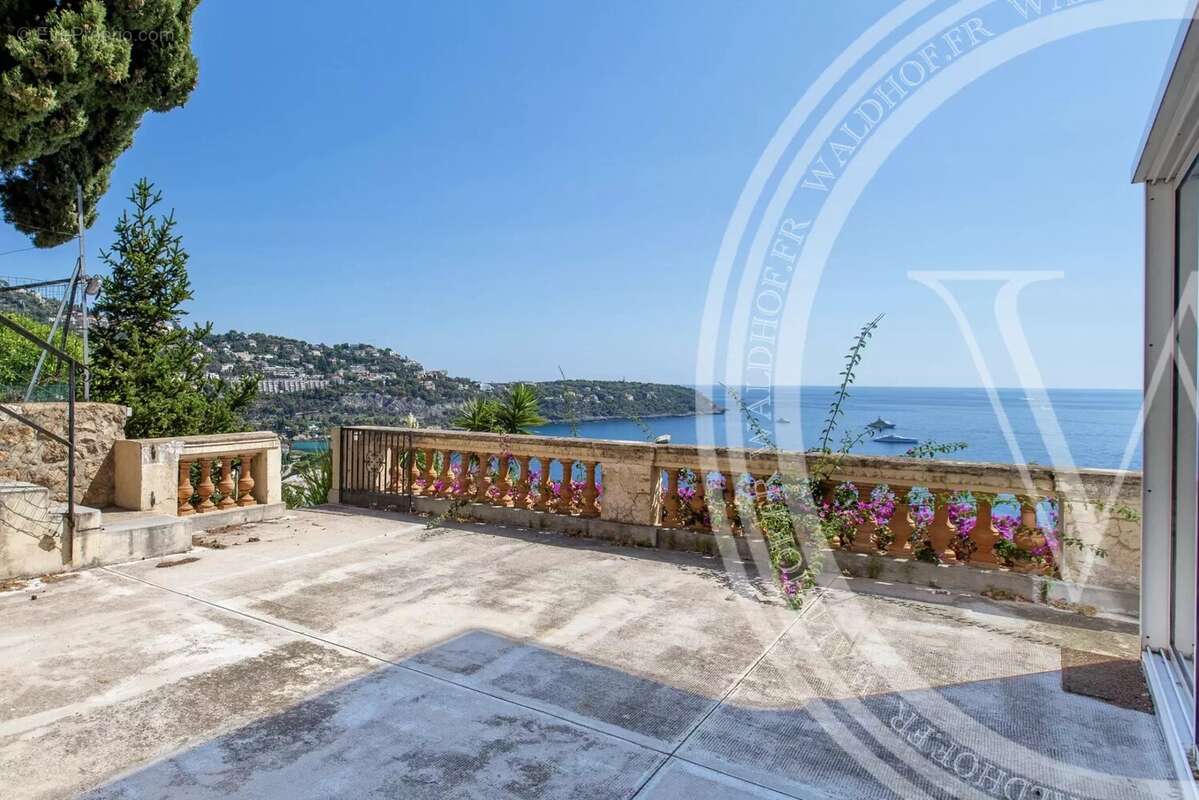 Maison à ROQUEBRUNE-CAP-MARTIN