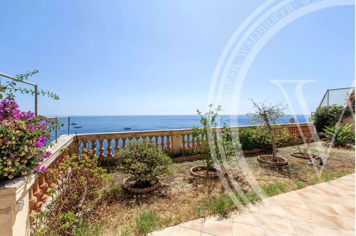 Maison à ROQUEBRUNE-CAP-MARTIN