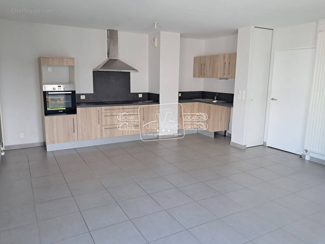 Appartement à THOUARE-SUR-LOIRE