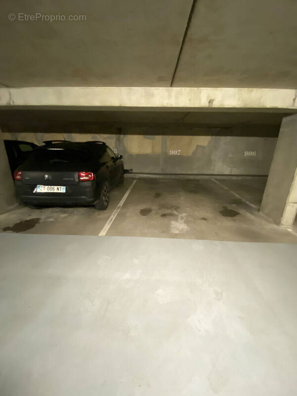 Parking à RENNES