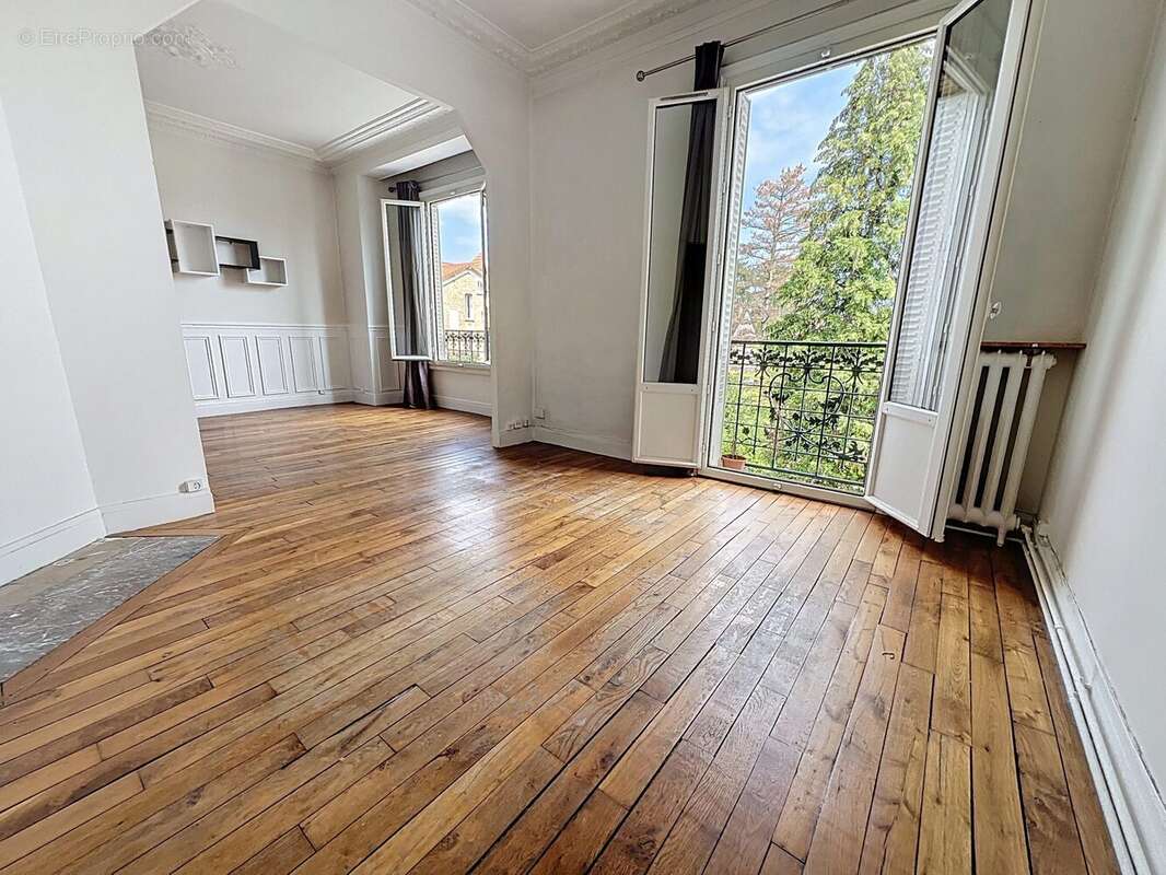 Appartement à GARCHES