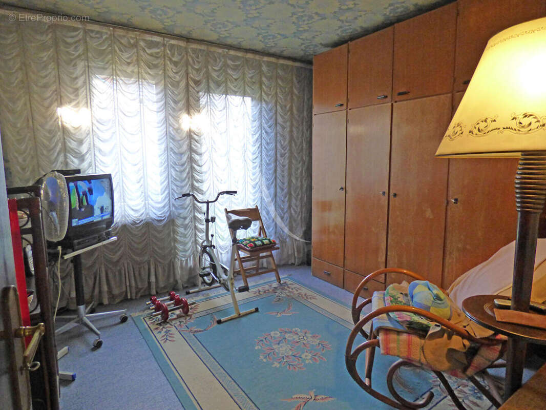 Maison à NEUILLY-SUR-MARNE