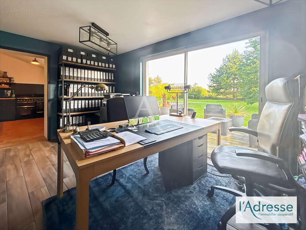 Maison à PERRIERS-SUR-ANDELLE