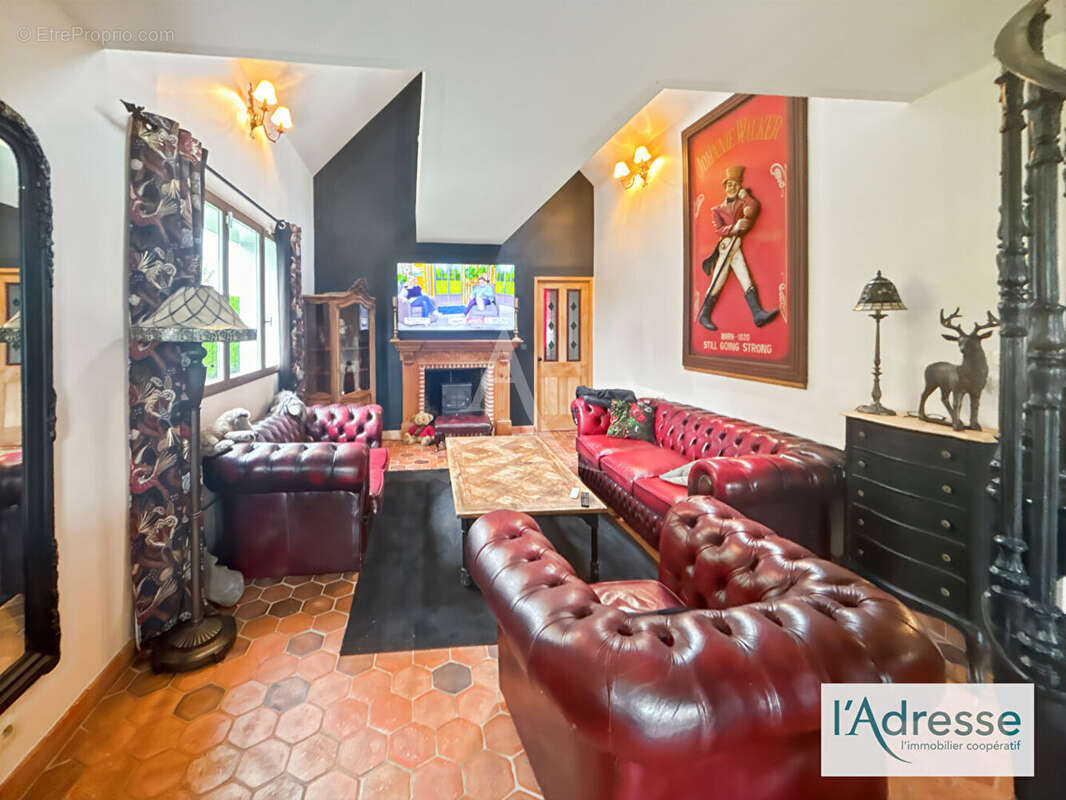 Maison à PERRIERS-SUR-ANDELLE