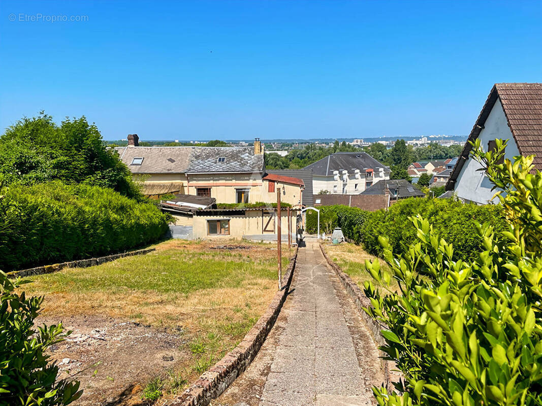 Maison à AMFREVILLE-LA-MI-VOIE